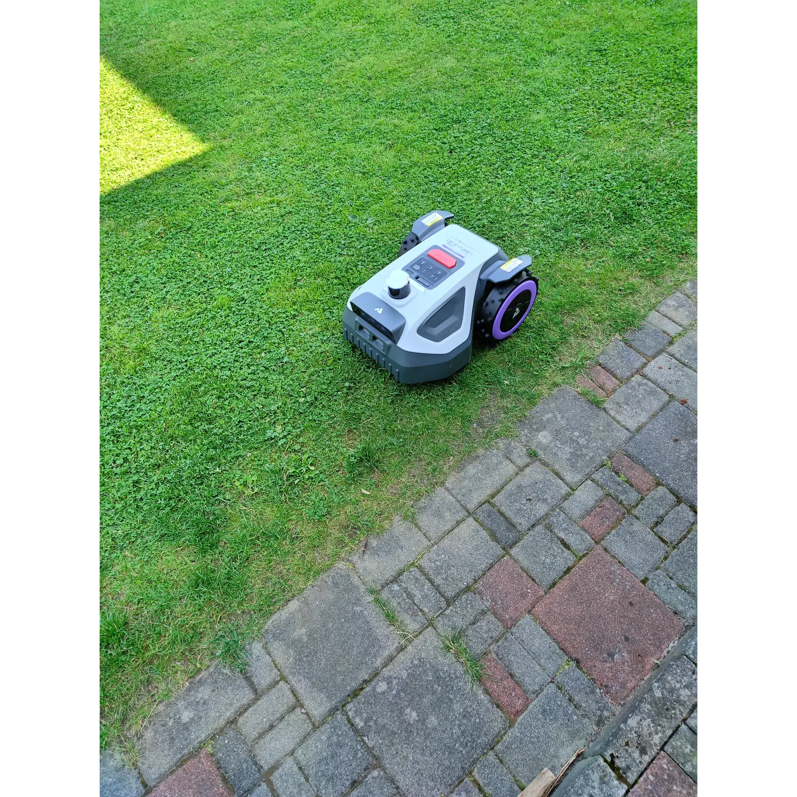 Anthbot M5 LIDAR Robot Lawn Mower Photo 68963091