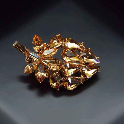 Broša "Kristāla Zars VIII" ar Swarovski™ kristāliem